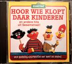 CD  BERT & ERNIE - Hoor Wie Klopt Daar Kinderen (1999), Cd's en Dvd's, Ophalen of Verzenden, Zo goed als nieuw