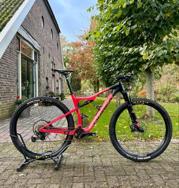 Orbea Oiz M30 Carbon MTB 2022 - Maat L beschikbaar voor biedingen