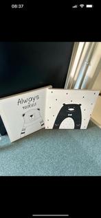 2 schilderijtjes voor op de kinderkamer. GRATIS!, Ophalen, Zo goed als nieuw