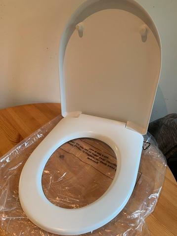 Toiletbril soft close-quick release beschikbaar voor biedingen