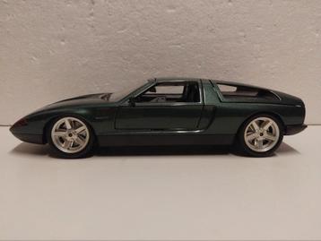 Mercedes Benz C 111 groen of geel Guiloy metal 1:18 KRD beschikbaar voor biedingen
