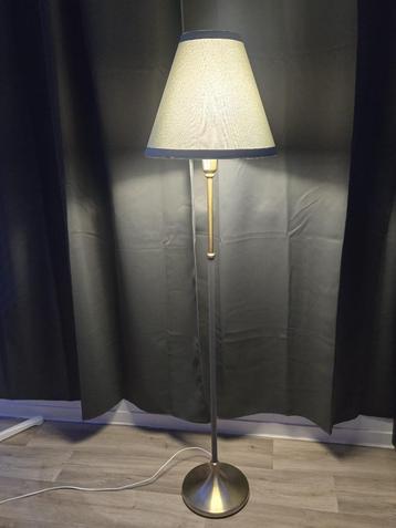 Green Lamp IKEA / Groene Lamp IKEA beschikbaar voor biedingen