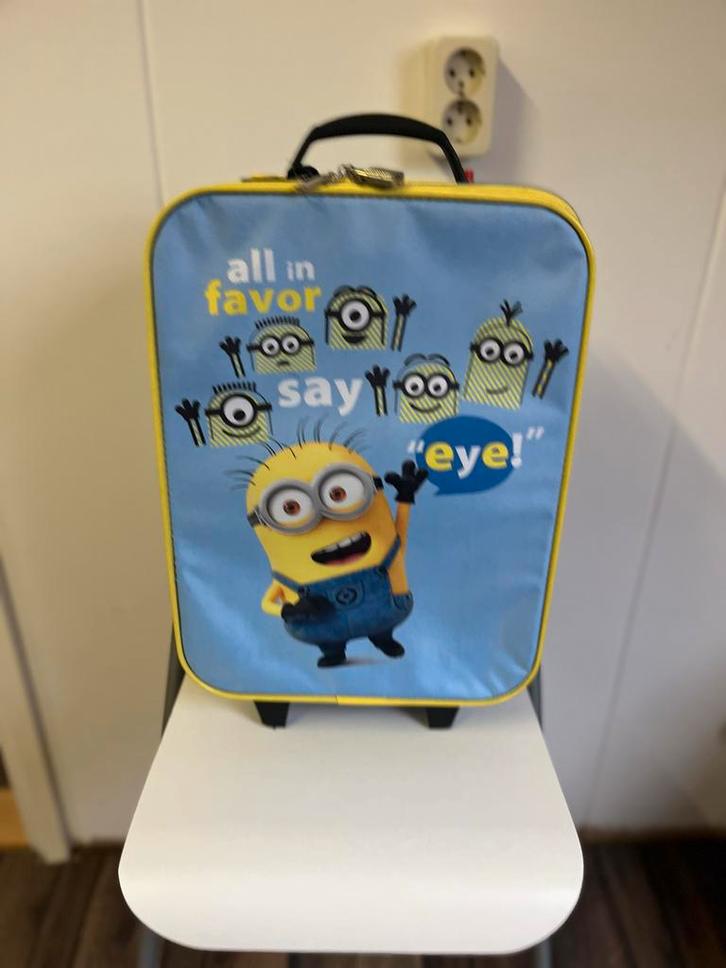Minion Reis Trolley - Leuke Kindertrolley, Sieraden, Tassen en Uiterlijk, Koffers, Gebruikt, Zacht kunststof, 50 tot 60 cm, Minder dan 35 cm
