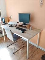 Bureau IKEA 150x75 cm verstelbaar, Huis en Inrichting, Bureaus, Ophalen, Elektrisch, Zo goed als nieuw