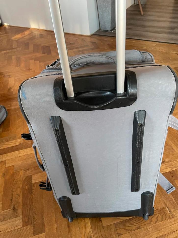 2x Kipling Reistassen - 45L - Grijs, Sieraden, Tassen en Uiterlijk, Koffers, Gebruikt, Overige materialen, 50 tot 60 cm, 35 tot 45 cm