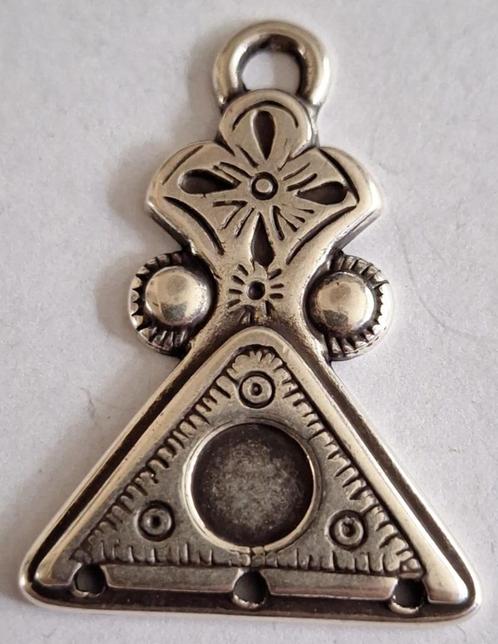 SALE partij 13x zwaar verzilverde spaanse hangers 42x30mm, Hobby en Vrije tijd, Kralen en Sieraden maken, Nieuw, Hanger, Verzenden
