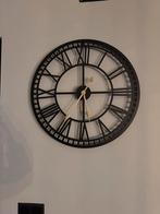 Industriële Wandklok - 60cm Doorsnede, Ophalen of Verzenden, Gebruikt, Analoog, Wandklok
