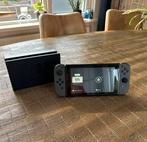 Nintendo switch + Doc + geheugenkaart 128Gb, Spelcomputers en Games, Spelcomputers | Nintendo Switch, Ophalen, Zo goed als nieuw