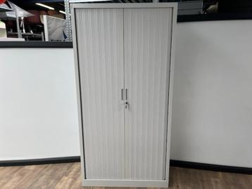 Licht grijze roldeurkast 100 x 198 x 43 beschikbaar voor biedingen