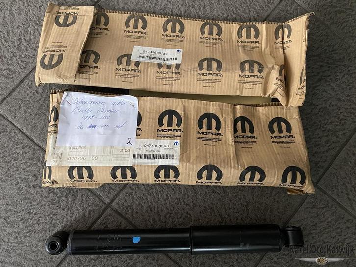 Schokdemper set achter Chrysler Voyager 1998-2000, Auto-onderdelen, Ophanging en Onderstel, Nieuw, Ophalen of Verzenden