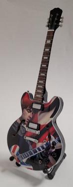 Noel Gallager Oasis foto miniatuur gitaar 25cm mini guitar, Info@deconoord.nl, Deco Noord, Nieuw, Ophalen of Verzenden