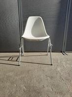 Vitra Eames 1x DSS wit ( los exemplaar ), Huis en Inrichting, Stoelen, Gebruikt, Wit, Vitra, Koivistokade 1, 1013 AC Amsterdam