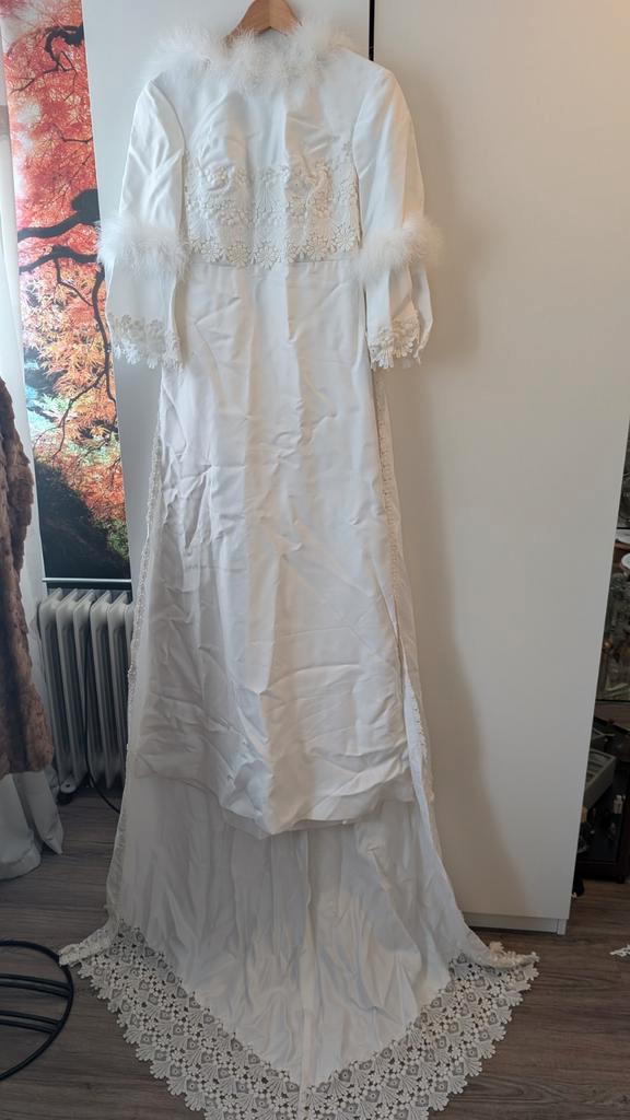 Vintage Trouwjurk 1971 met hoedje, Kleding | Dames, Trouwkleding en Trouwaccessoires, Zo goed als nieuw, Trouwjurk, Wit, Ophalen of Verzenden