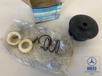 NOS reparatieset versnellingspook Mercedes W601 W602 W611 T1 beschikbaar voor biedingen