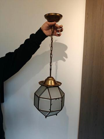 Vintage / retro hanglamp met geslepen glas  beschikbaar voor biedingen