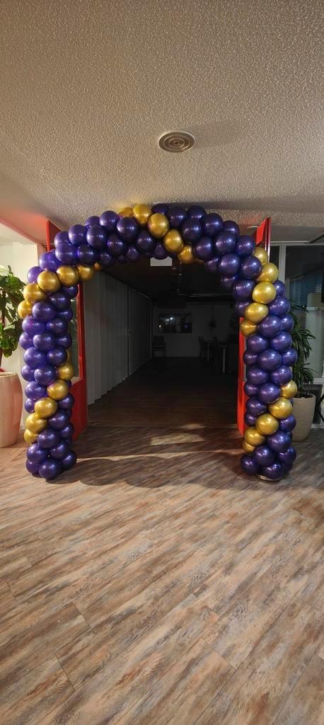 Balllon pilaren pilaar of ballonnen bogen ballon boog., Hobby en Vrije tijd, Feestartikelen | Verhuur, Nieuw, Ophalen