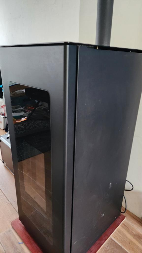 Jotul PF 732 Pelletkachel - Weinig gebruikt, 2022, Huis en Inrichting, Kachels, Zo goed als nieuw, Vrijstaand, Pelletkachel, Hout