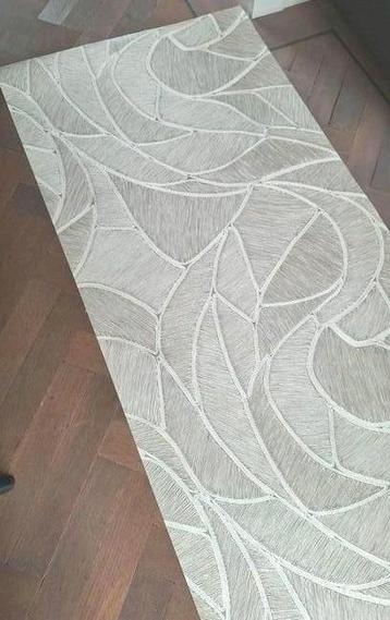 Restant Arte Manila Bone behang ruim 4.5 meter x 70 cm beschikbaar voor biedingen