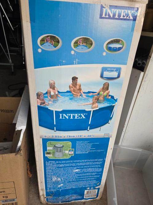 Intex ronde opzetzwembad met filterpomp, Tuin en Terras, Zwembaden, Gebruikt, Opzetzwembad, Minder dan 80 cm, 200 tot 400 cm, 300 cm of meer