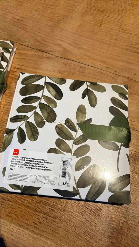 Foto album met bladeren opdruk, Audio, Tv en Foto, Fotoalbums en Accessoires, Nieuw, Fotoalbum, Ophalen of Verzenden