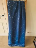 Donker blauw verduisterd gordijn met zilveren sterren, Ophalen of Verzenden, Zo goed als nieuw, Blauw, 200 cm of meer