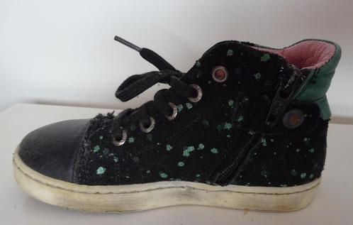 Kinderschoen gympen - zwart met glitter groen - maat 26, Kinderen en Baby's, Kinderkleding | Schoenen en Sokken, Gebruikt, Schoenen