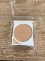 Clarins Compact Powder 03, Ophalen of Verzenden, Zo goed als nieuw, Beige, Gehele gezicht