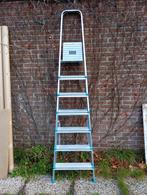 Aluminium huishoudtrap, Doe-het-zelf en Verbouw, Ophalen, Trap, Zo goed als nieuw, Opvouwbaar of Inschuifbaar