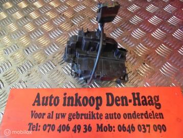 Renault Clio III ('05-'12) Elec.deurslotmechaniek RV beschikbaar voor biedingen