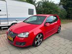 Volkswagen Golf 1.6 16V FSI GTI uitgevoerd, Auto's, Volkswagen, Voorwielaandrijving, 15 km/l, 4 cilinders, 620 kg