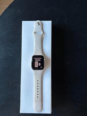 Apple Watch SE (2022) 40mm beschikbaar voor biedingen