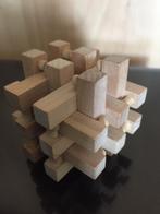 Houten puzzel (met oplossing) - 18 delig -zo goed als nieuw, Hobby en Vrije tijd, Denksport en Puzzels, Ophalen of Verzenden, Minder dan 500 stukjes