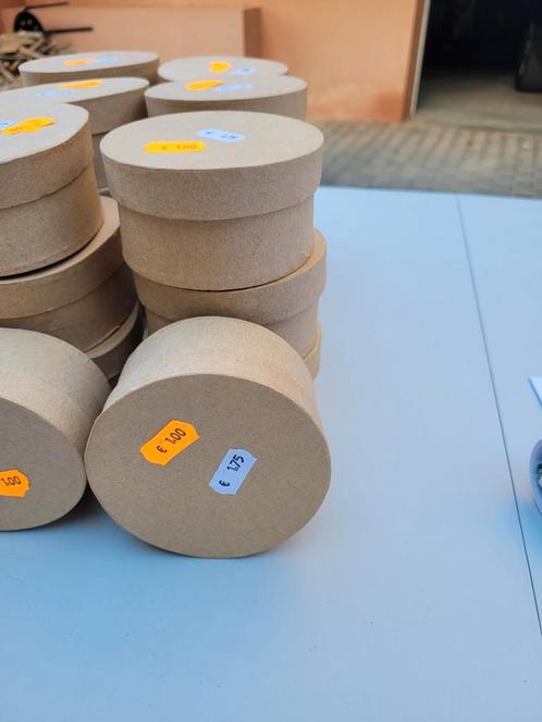 Partij doosjes papiermache ***20 stuks***, Hobby en Vrije tijd, Knutselen, Nieuw, Materiaal, Ophalen of Verzenden