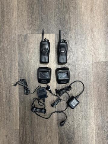 2x Kenwood TK3301 Portofoons (LicentieVrij) beschikbaar voor biedingen