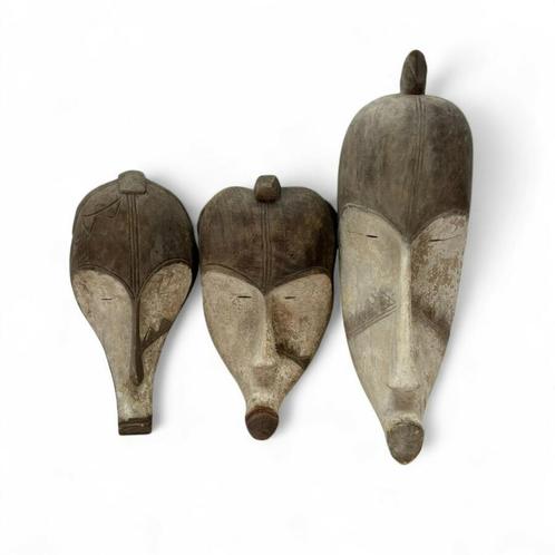 Drie Afrikaanse maskers, Fang, Antiek en Kunst, Kunst | Niet-Westerse kunst, Ophalen of Verzenden