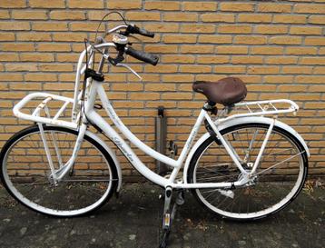 Studentenfiets / Sationsfiets met Bagagerek beschikbaar voor biedingen