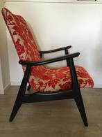 Vintage retro stoel, zwart frame, rode bloemen, Huis en Inrichting, Stoelen, Stof, Vintage, Zo goed als nieuw, Eén