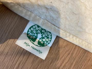 Wollen onderlegger (verschoonkussen of kinderwagen) beschikbaar voor biedingen