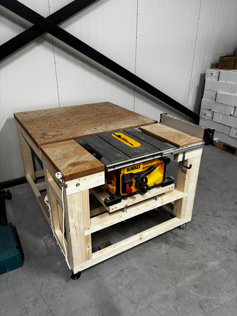 De walt op maat gemaakt zaagtafel rolbaar, Ophalen, Gebruikt, 70 tot 120 cm