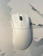 ATTACK SHARK R6 Ultralight 39gr wireless gaming mouse, Computers en Software, Muizen, Ophalen, Rechtshandig, Muis, Gaming muis