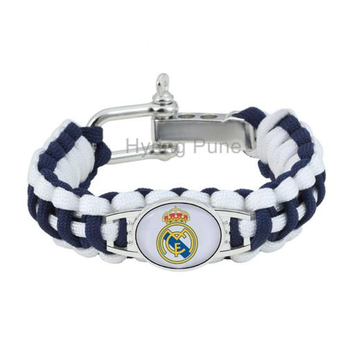 Mooie Madridista Paracord armband van REAL MADRID € 9,95, Verzamelen, Sportartikelen en Voetbal, Nieuw, Buitenlandse clubs, Verzenden