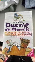 Dummie de mummie en de gouden scarabee; en de tombe van Achn, Ophalen of Verzenden, Zo goed als nieuw, Tosca Menten