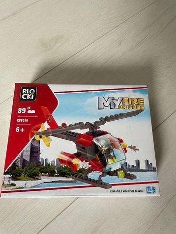 Blocki lego brandweer helikopter en auto beschikbaar voor biedingen