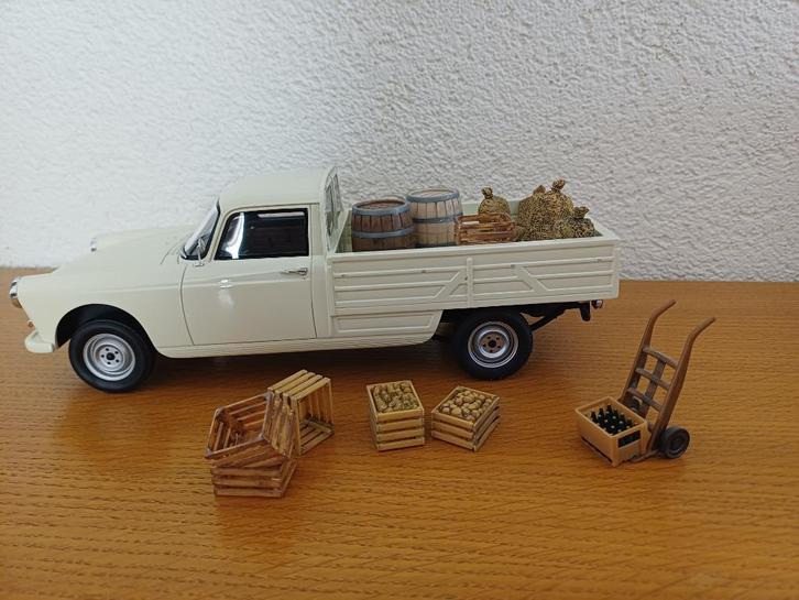 Peugeot 404 Pick-Up 1967 ottomobile OT396 NIEUW in OVP RARE, Hobby en Vrije tijd, Modelauto's | 1:18, Nieuw, Auto, OttOMobile