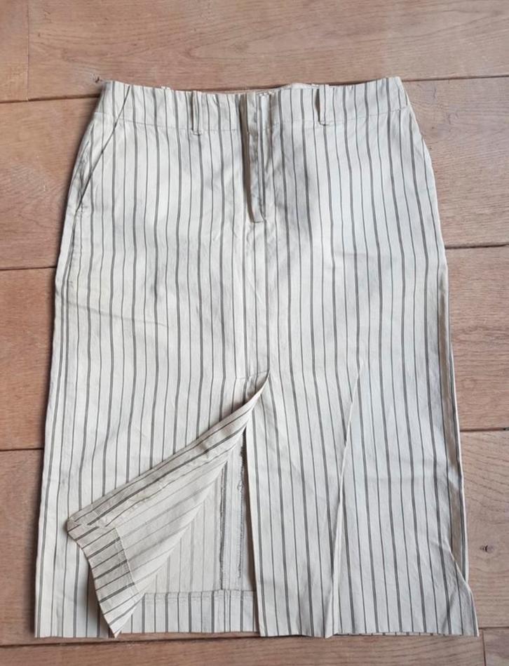 Gestreept Rok van Massimo dutti, Kleding | Dames, Rokken, Zo goed als nieuw, Maat 36 (S), Beige, Knielengte, Ophalen of Verzenden