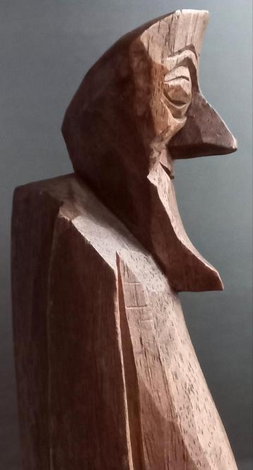  Unieke Abstracte kubistisch Houten Beeld man beschikbaar voor biedingen