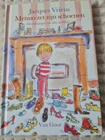 Menno zet zijn schoenen -Menno sluit vrienden Jacques Vriens, Ophalen of Verzenden, Zo goed als nieuw