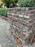 Oud gebakken klinkers Waalformaat - 12 meter, Tuin en Terras, Overige materialen, Gebruikt, Klinkers, Ophalen of Verzenden