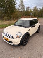 Mini 1.6 ONE 55KW 2013 Wit, Auto's, Voorwielaandrijving, Euro 5, Stof, 74 pk