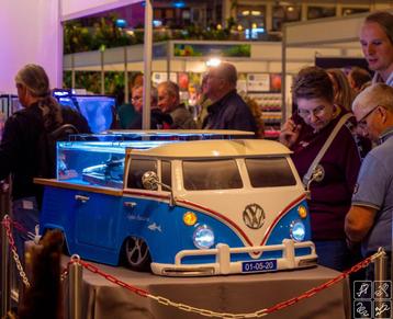 Uniek de enigste in de wereld VW T1 aquarium beschikbaar voor biedingen